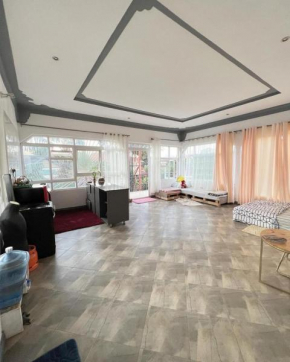 Taras lake breeze condo